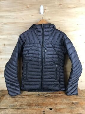 The North Face Summit Series Puffer Jacket Charcoal Gray Blac Women's Size Med